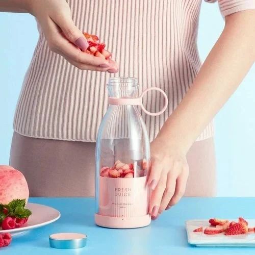 Bottle Juicer Mini Portable Rechargable USB Electric Fruit Juicer